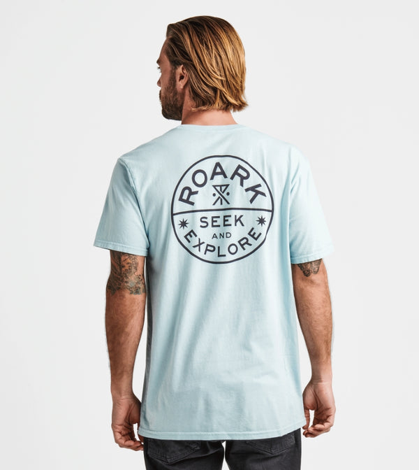 The Roark Revival - T-shirt de Homem - SEEK & EXPLORE SIGNET - Wavesensations - Online Surf Shop